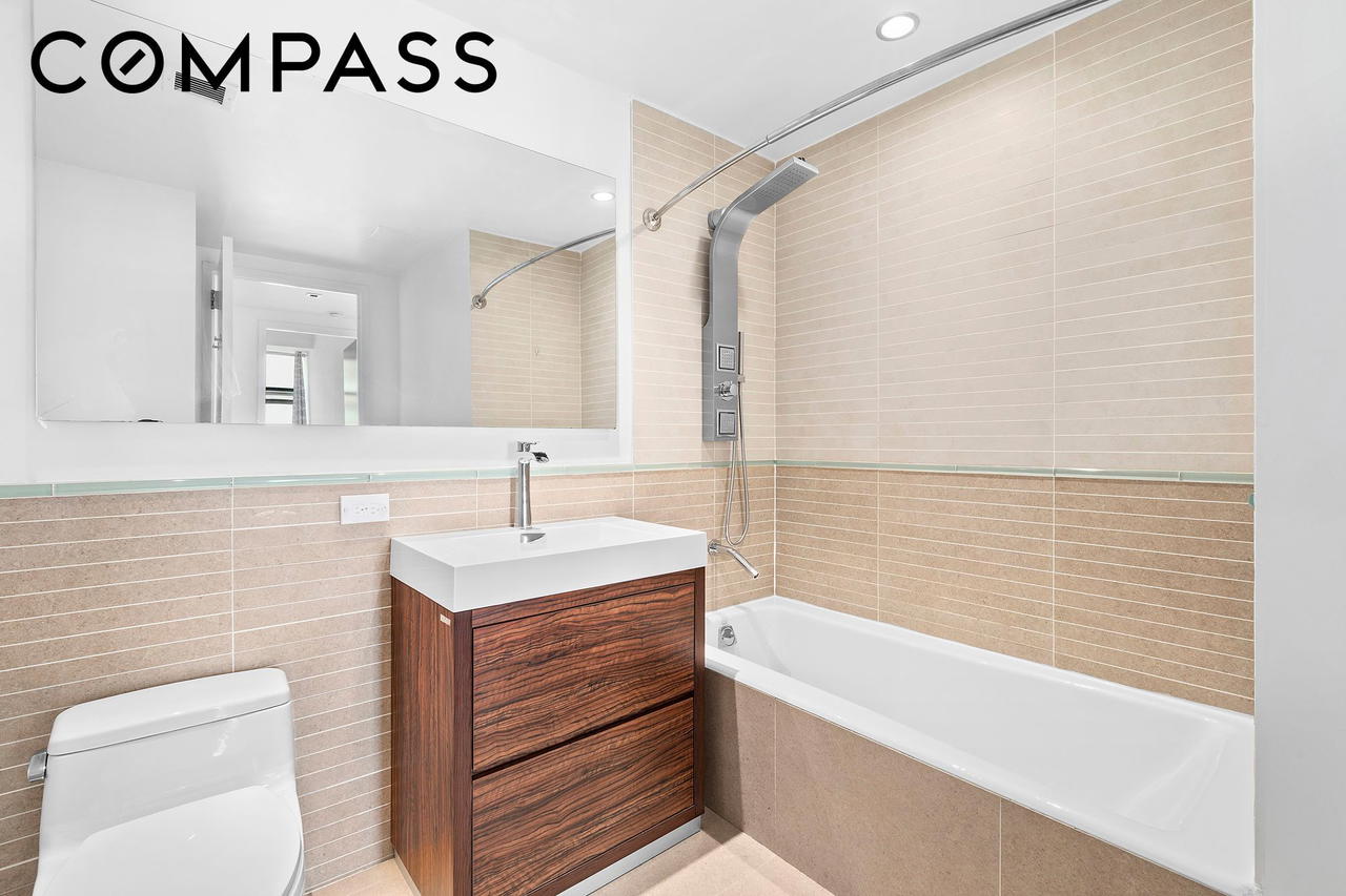 Real estate property located at 2-17 51st #913, Queens, Long Island City, New York City, NY, US