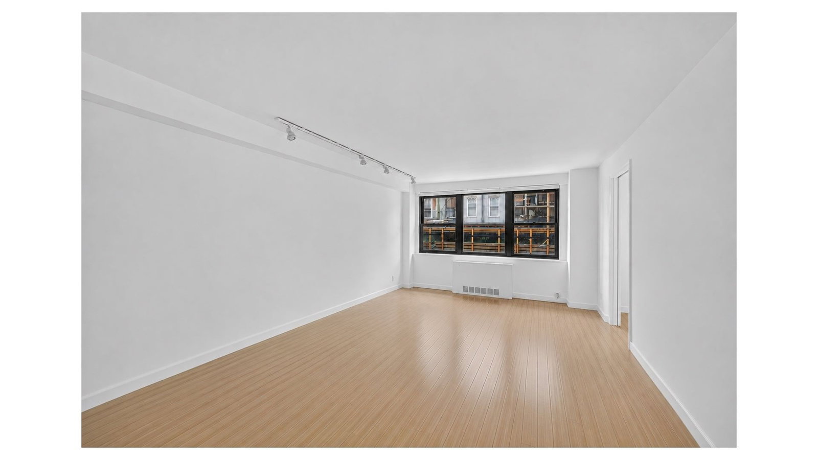 Real estate property located at 405 63RD #2B, New York, Lenox Hill, New York City, NY, US