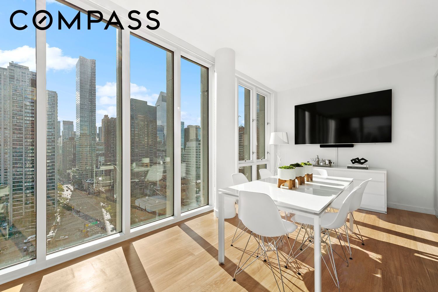 Real estate property located at 301 61st #16A, New York, Lenox Hill, New York City, NY, US