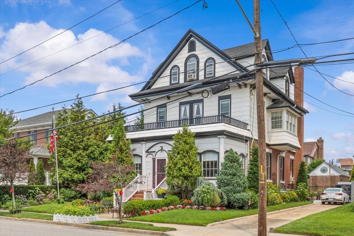 Real estate property located at 190 BEACH 137TH, Queens, Belle Harbor, New York City, NY, US