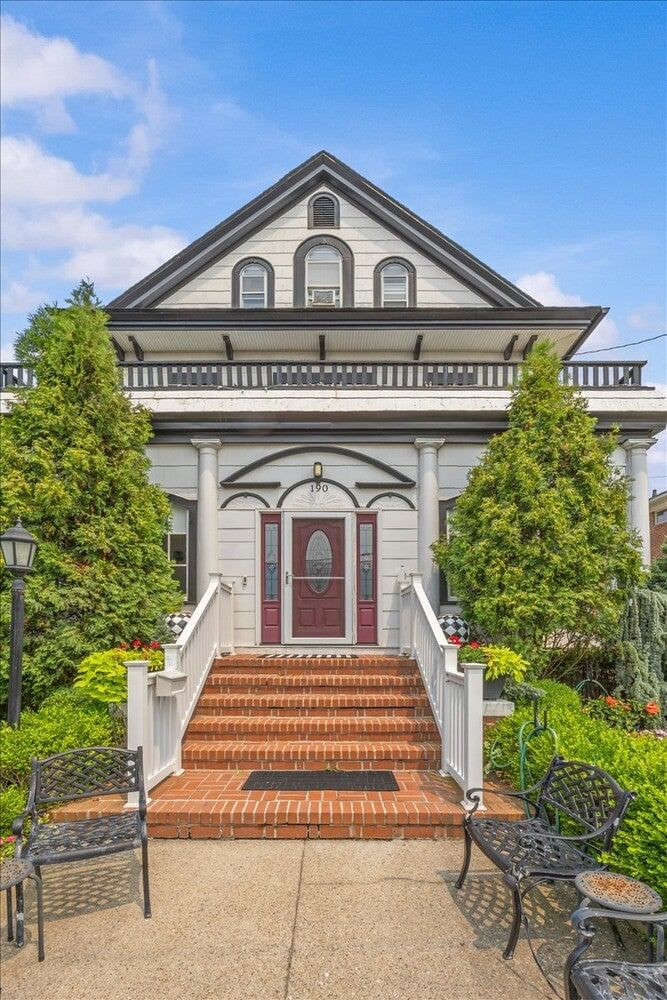 Real estate property located at 190 BEACH 137TH, Queens, Belle Harbor, New York City, NY, US