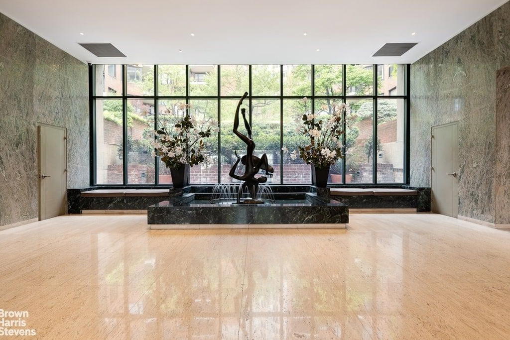 Real estate property located at 60 SUTTON #3DES, New York, Sutton Place, New York City, NY, US