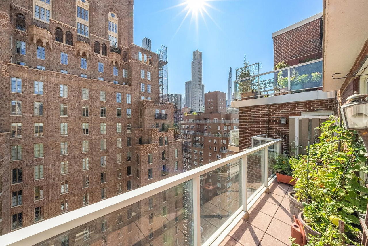 Real estate property located at 139 63RD PHA, New York, Lenox Hill, New York City, NY, US