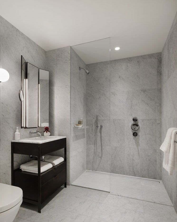 Real estate property located at 135 47TH #6A, New York, Turtle Bay, New York City, NY, US