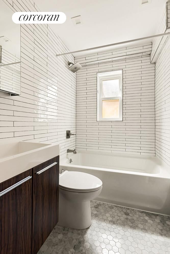 Real estate property located at 400 Putnam, Kings, Bedford-stuyvesant, New York City, NY, US