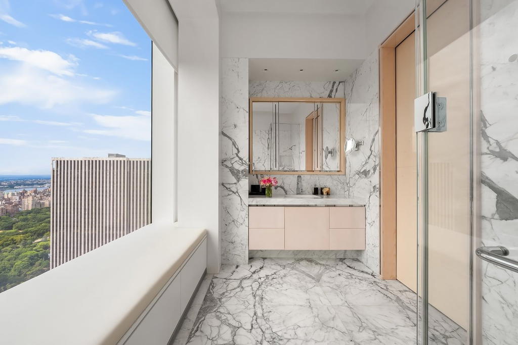 Real estate property located at 432 Park #54C, New York, Midtown, New York City, NY, US