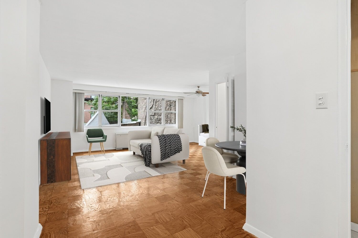 Real estate property located at 40 CLINTON #4E, Kings, Brooklyn Heights, New York City, NY, US