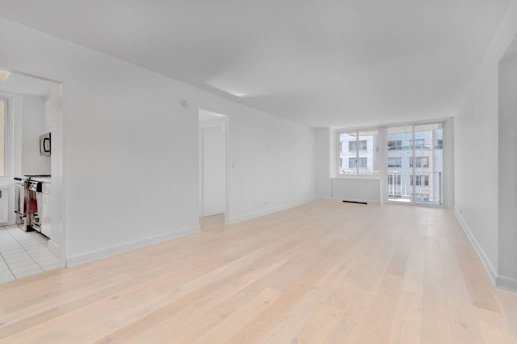Real estate property located at 220 65th #11-C, New York, Upper East Side, New York City, NY, US