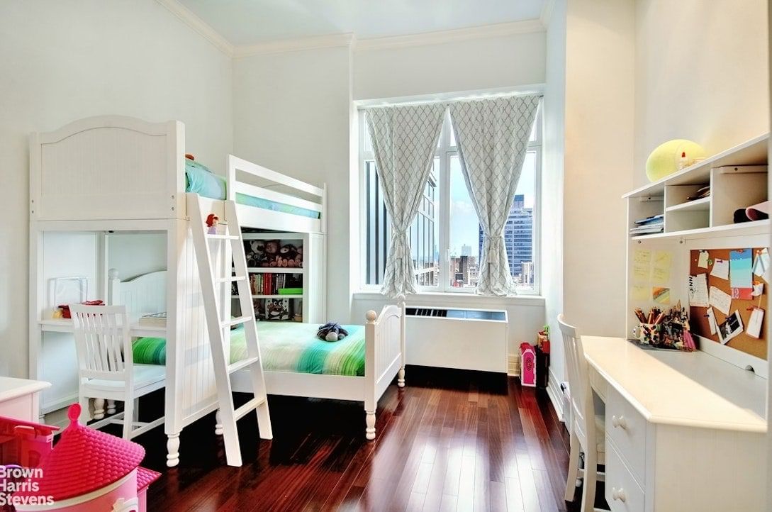 Real estate property located at 300 55TH #21D, New York, Sutton Place, New York City, NY, US
