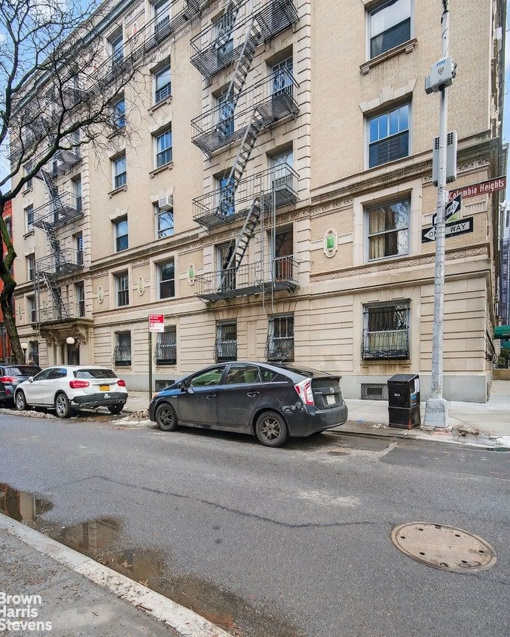 Real estate property located at 129 COLUMBIA #35, Kings, Brooklyn Heights, New York City, NY, US