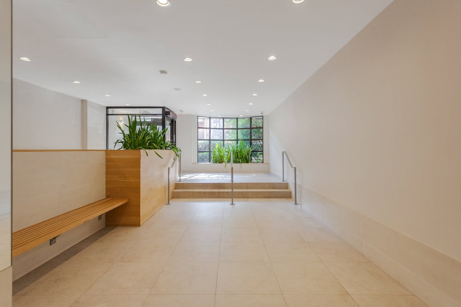 Real estate property located at 495 7TH #2B, Kings, Kensington, New York City, NY, US