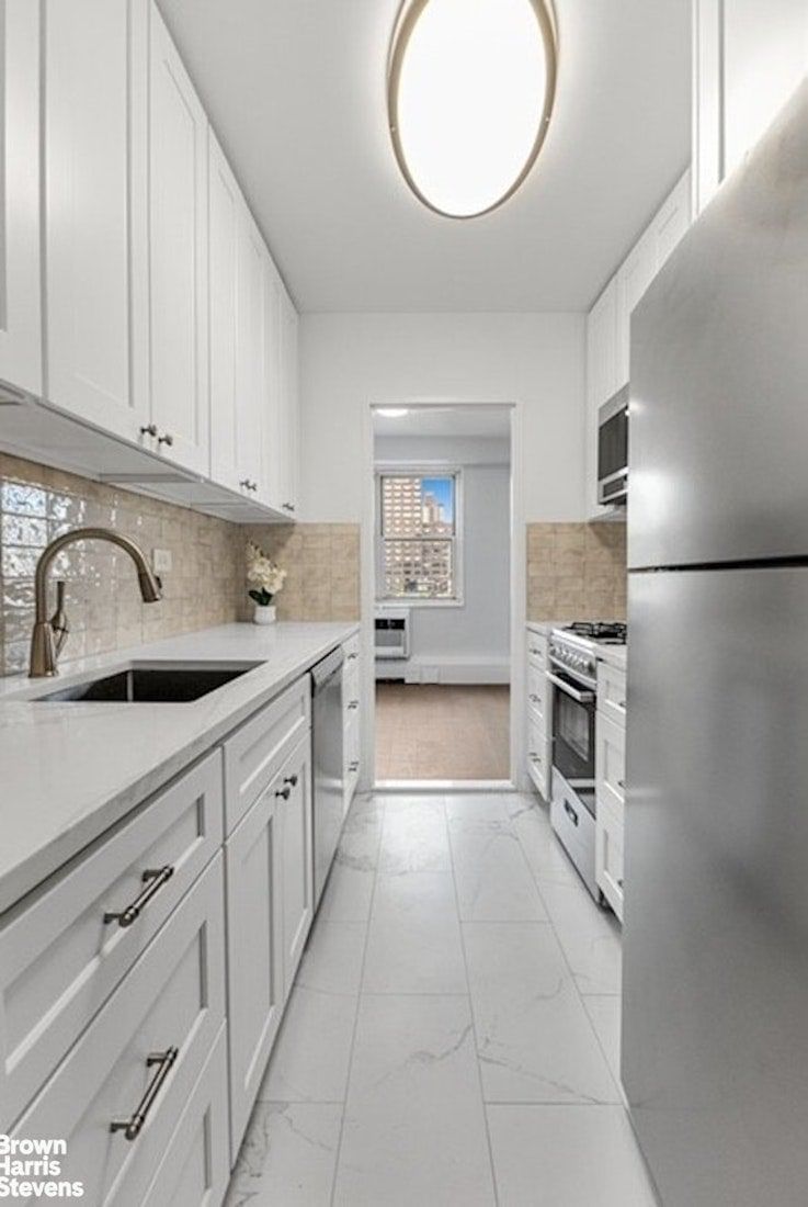 Real estate property located at 1175 YORK #17M, New York, Lenox Hill, New York City, NY, US