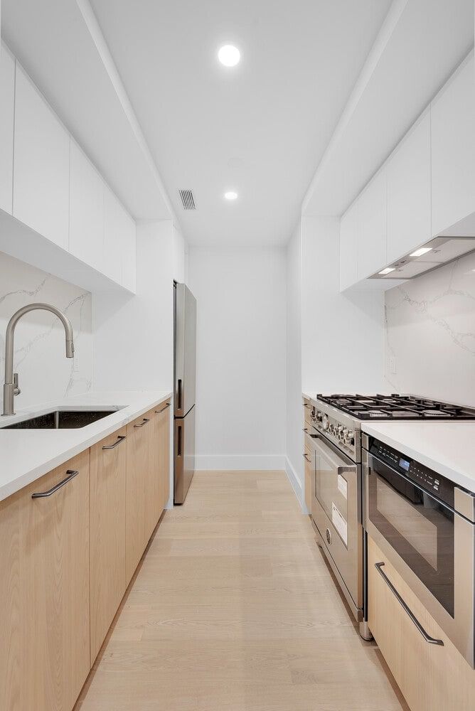 Real estate property located at 11-32 31ST #4C, Queens, Astoria, New York City, NY, US