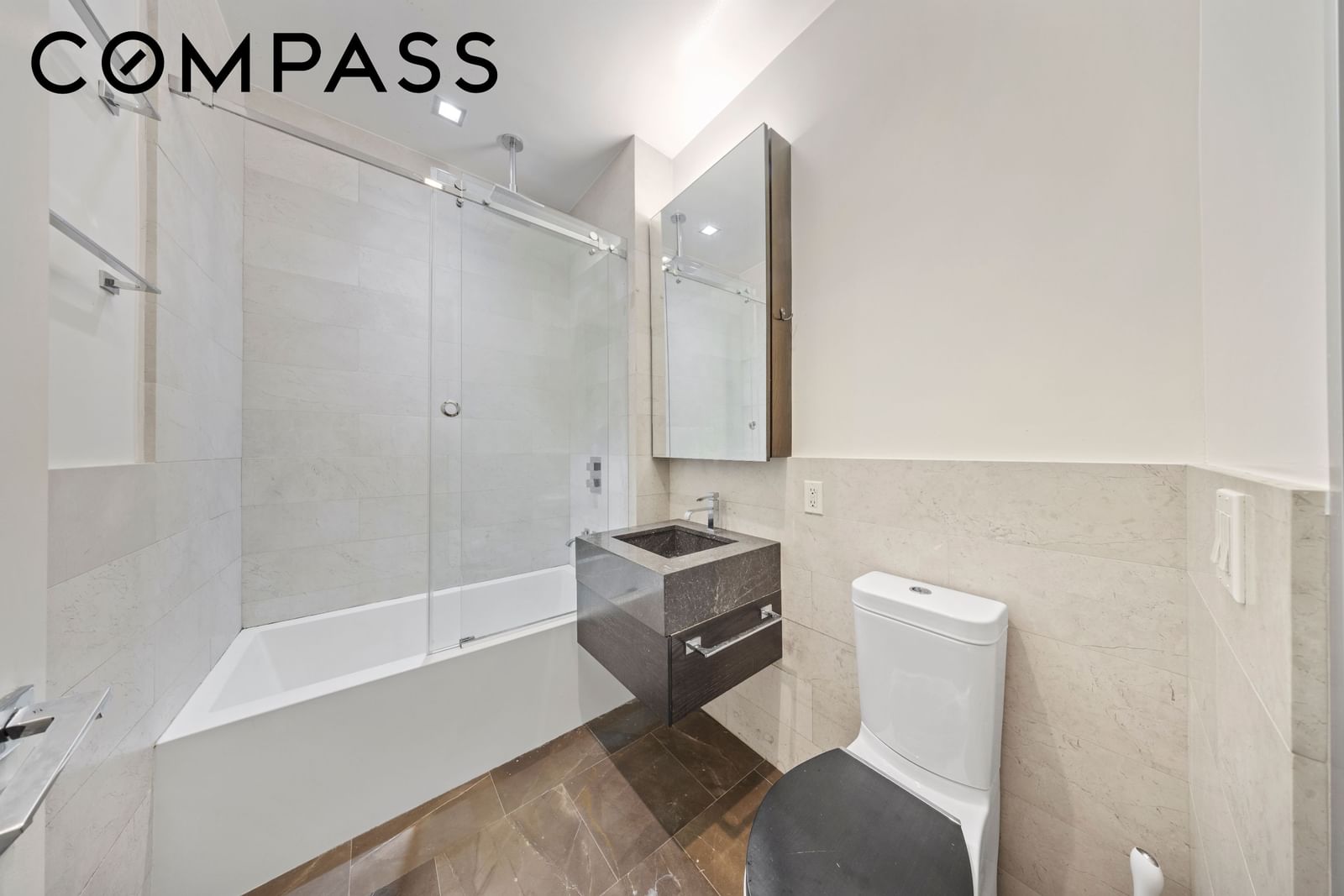 Real estate property located at 140 22nd #2D, New York, Chelsea, New York City, NY, US