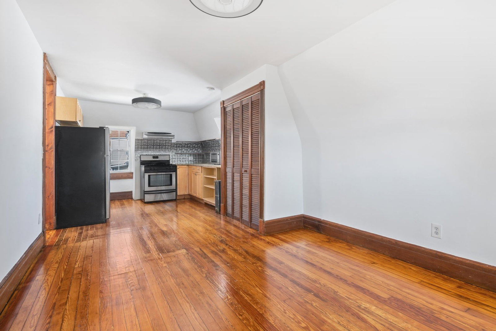 Real estate property located at 15 FORT CHARLES, New York, Marble Hill, New York City, NY, US