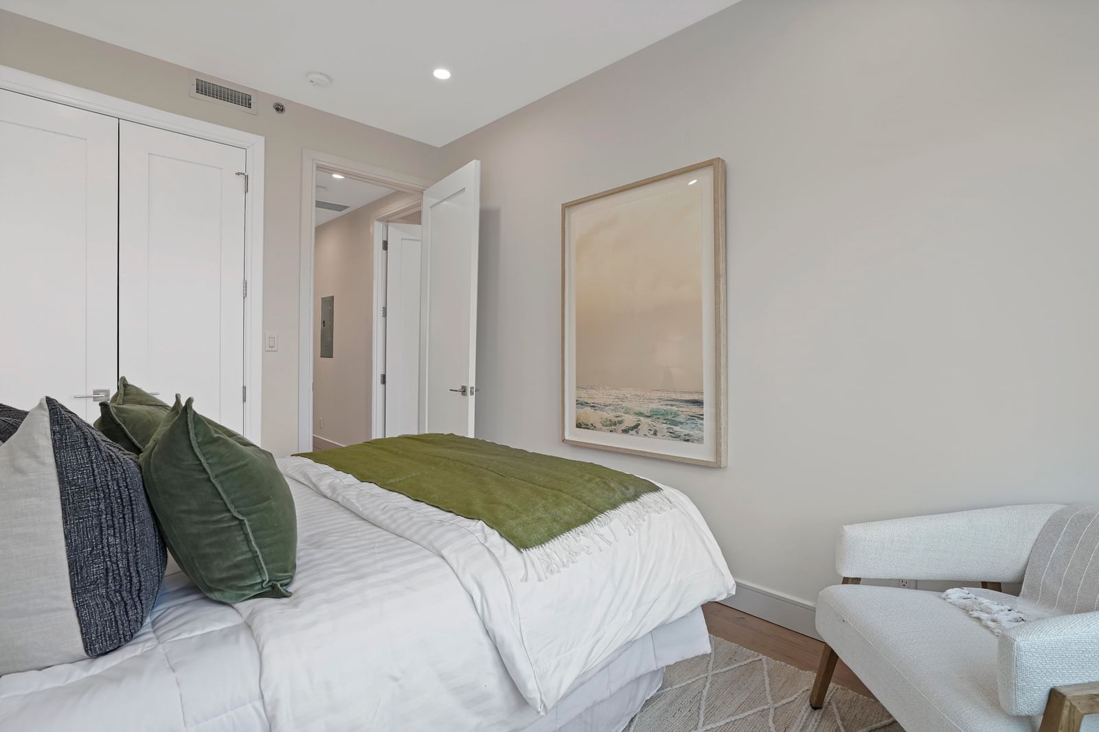 Real estate property located at 21-31 Shore #3C, Queens, Ditmars Steinway, New York City, NY, US