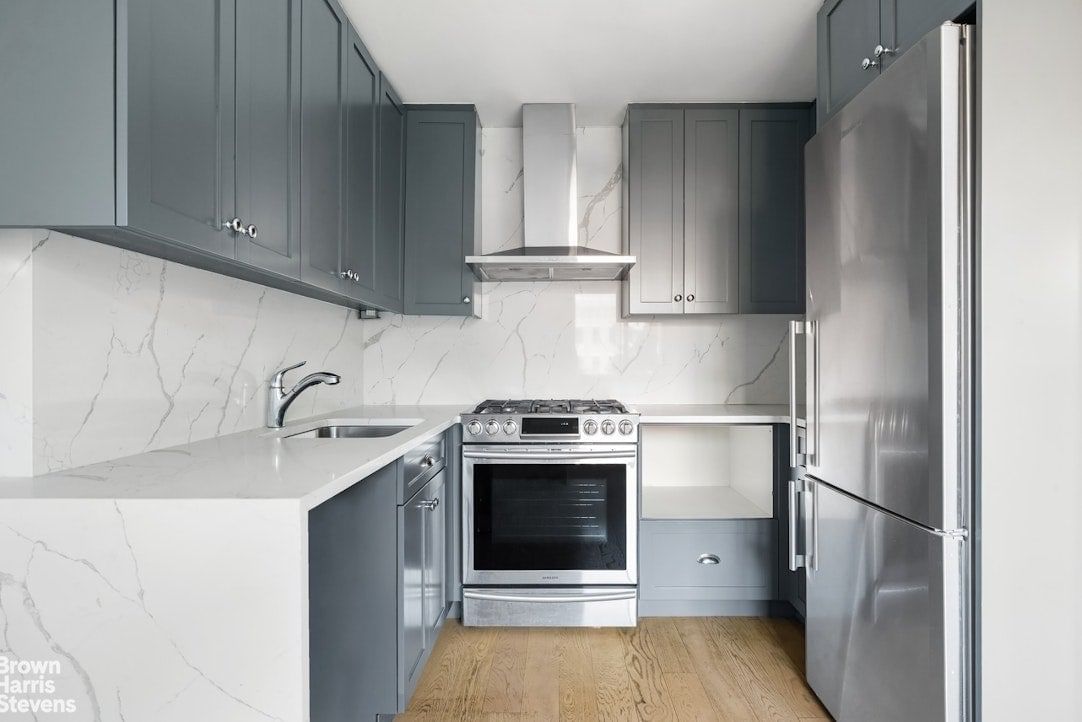 Real estate property located at 333 PEARL #5A, New York, South Street Seaport, New York City, NY, US