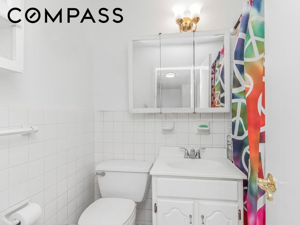 Real estate property located at 290 232nd #15E, Bronx, Kingsbridge, New York City, NY, US