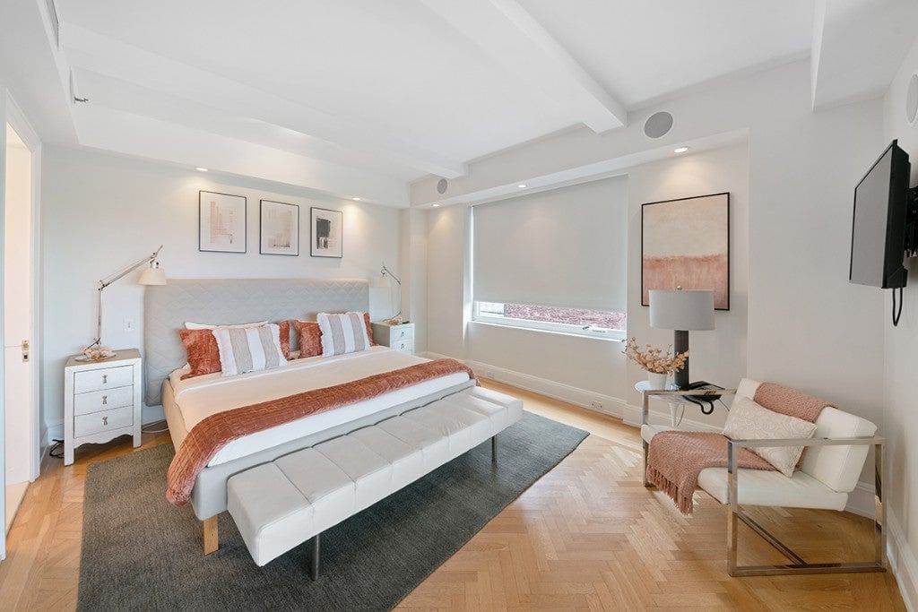 Real estate property located at 160 Central #2707, New York, Midtown West, New York City, NY, US