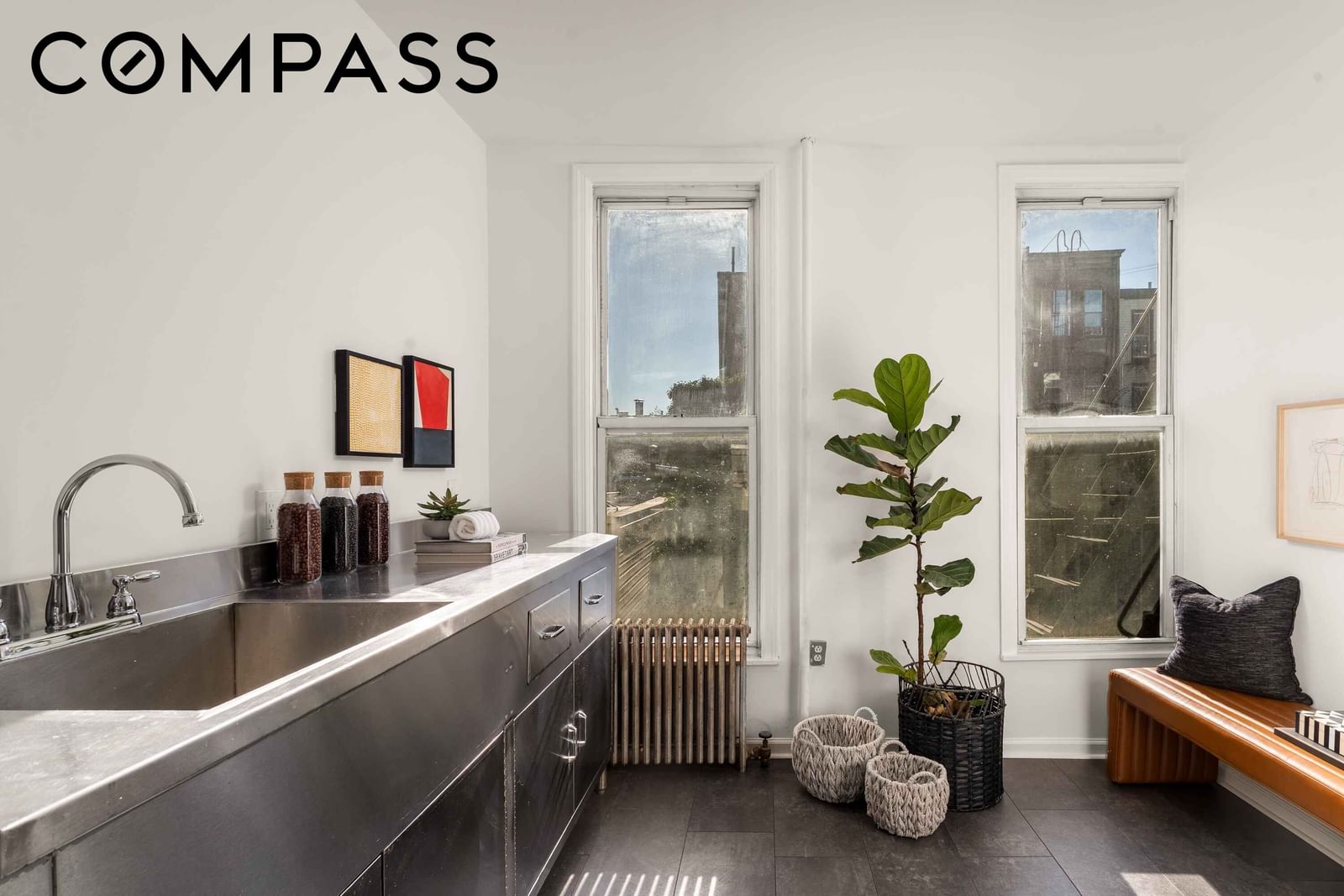 Real estate property located at 152 9th #3L, Kings, Williamsburg, New York City, NY, US