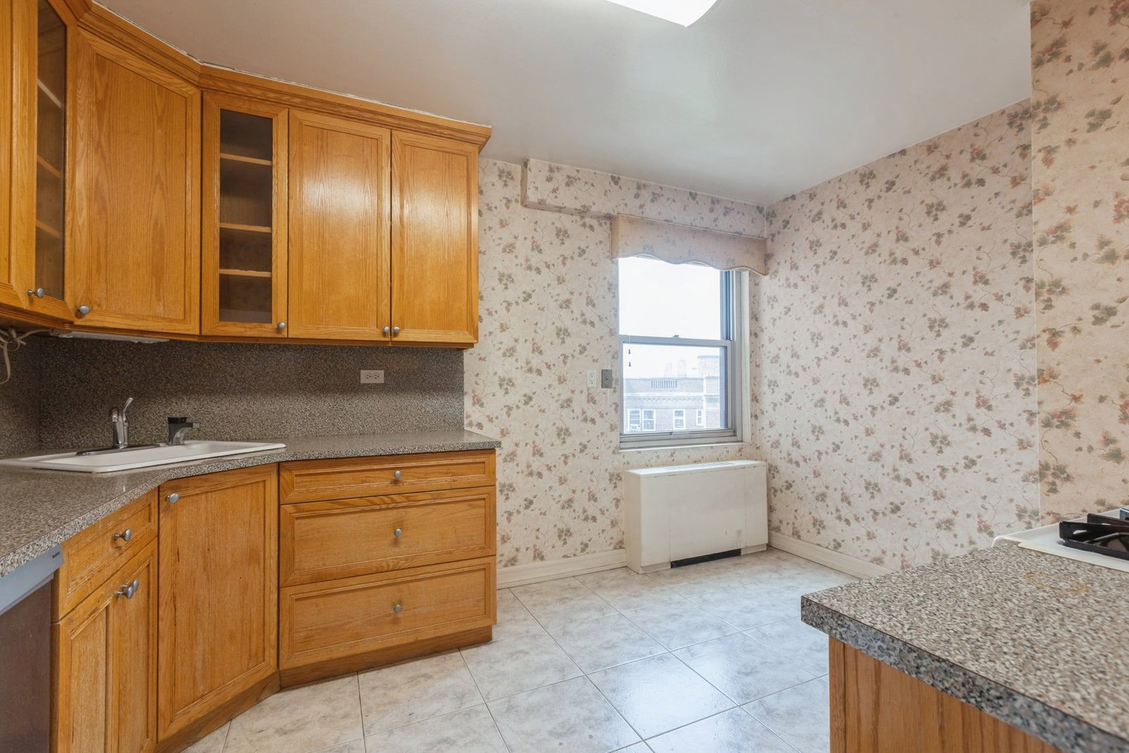 Real estate property located at 111-20 73RD #7K, Queens, Forest Hills, New York City, NY, US