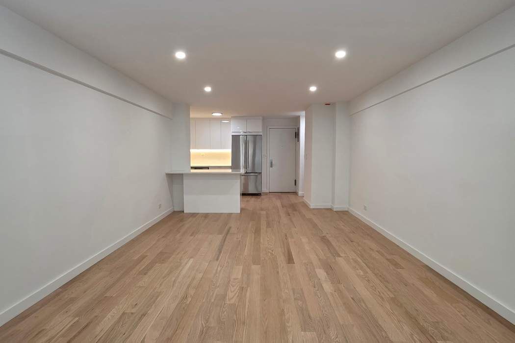 Real estate property located at 420 64th E1G, New York, Lenox Hill, New York City, NY, US