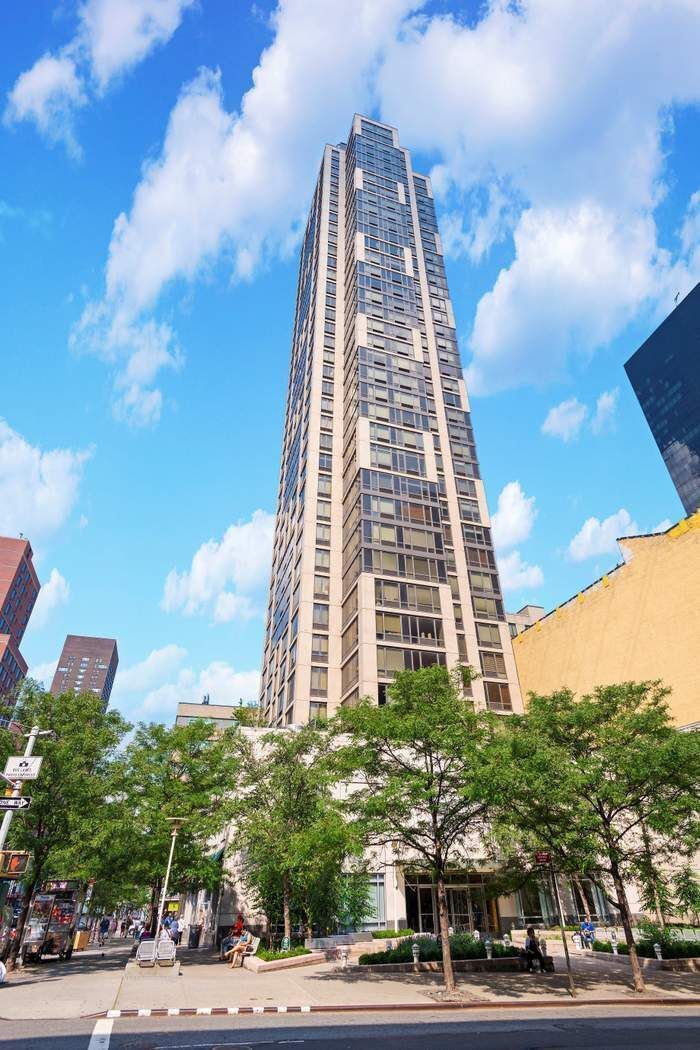 Real estate property located at 401 60th #16C, New York, Lenox Hill, New York City, NY, US