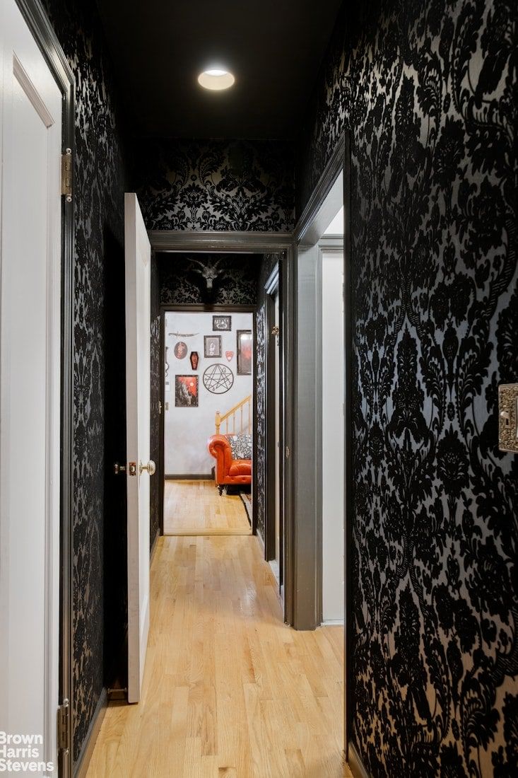 Real estate property located at 247 102ND #3, New York, Upper West Side, New York City, NY, US