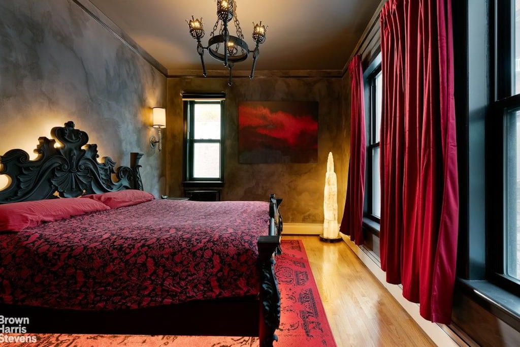 Real estate property located at 247 102ND #3, New York, Upper West Side, New York City, NY, US