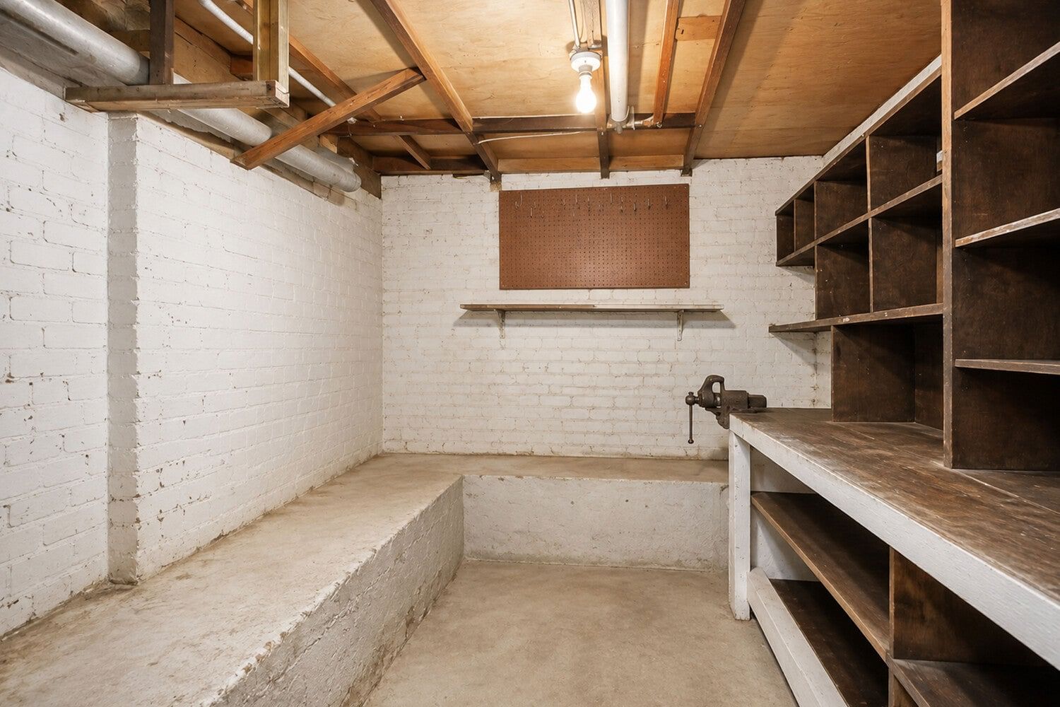 Real estate property located at 180 STANLEY, Richmond, Tompkinsville, New York City, NY, US