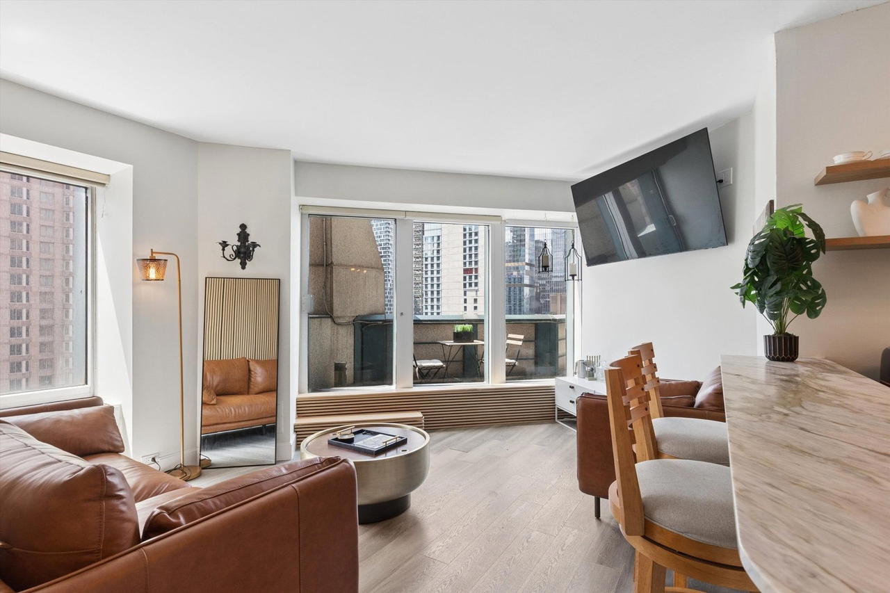 Real estate property located at 150 56TH #2810, New York, Midtown, New York City, NY, US