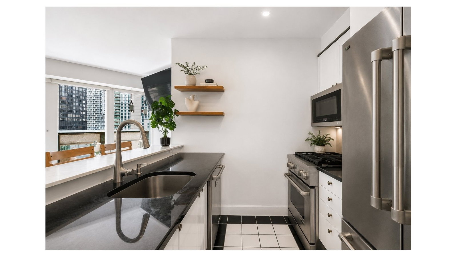 Real estate property located at 150 56TH #2810, New York, Midtown, New York City, NY, US