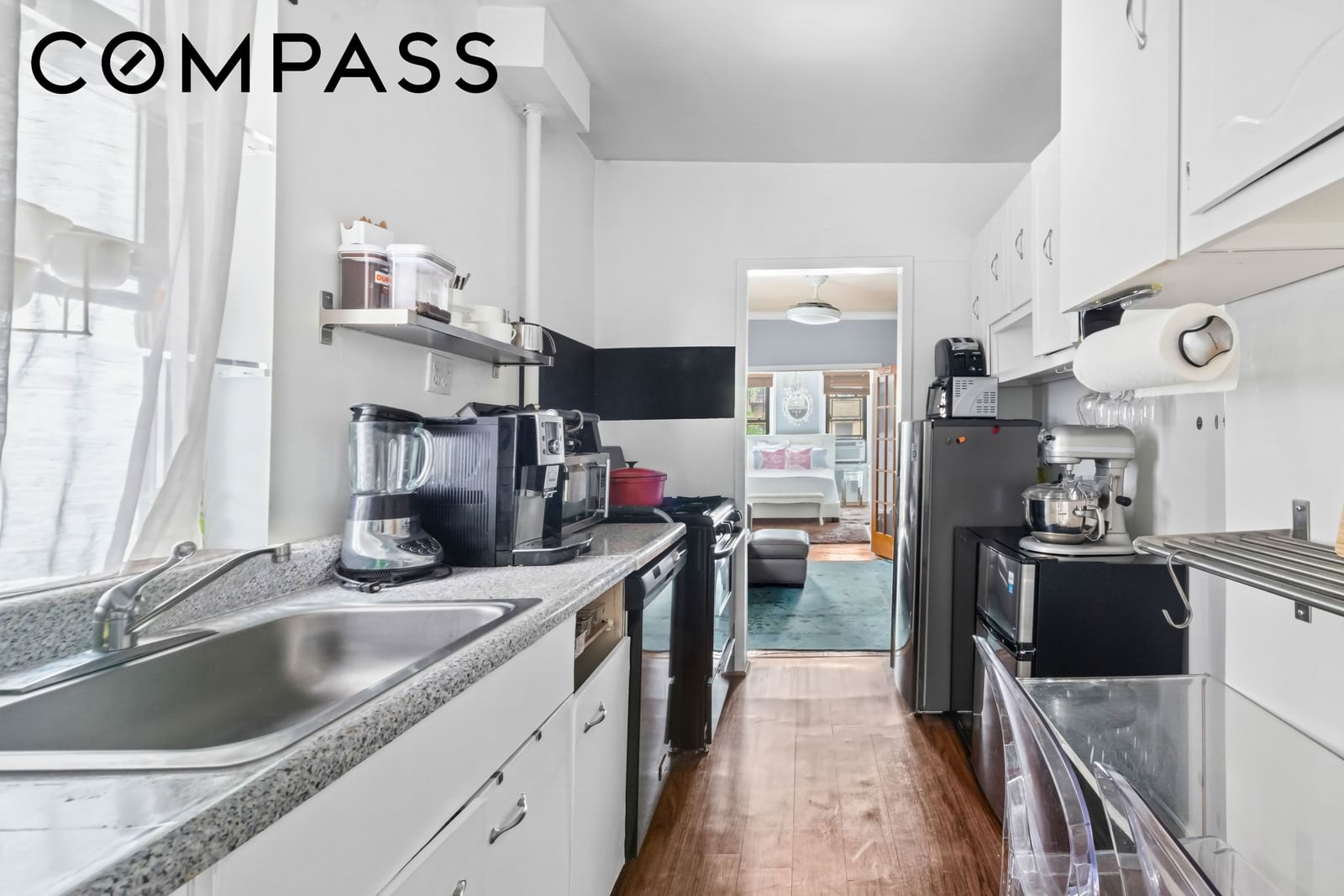 Real estate property located at 220 82nd #4FW, New York, Upper East Side, New York City, NY, US