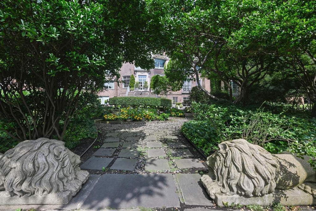 Real estate property located at 1 Beekman #15A, New York, Midtown East, New York City, NY, US