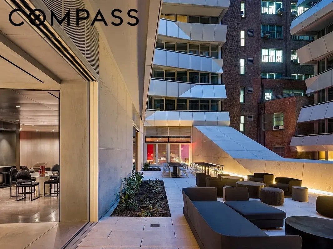 Real estate property located at 121 22nd N1403, New York, Gramercy Park, New York City, NY, US