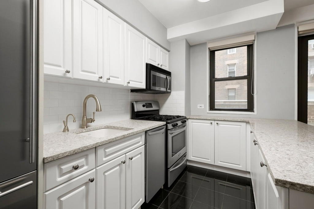 Real estate property located at 116 CENTRAL #3F, New York, Central Park South, New York City, NY, US