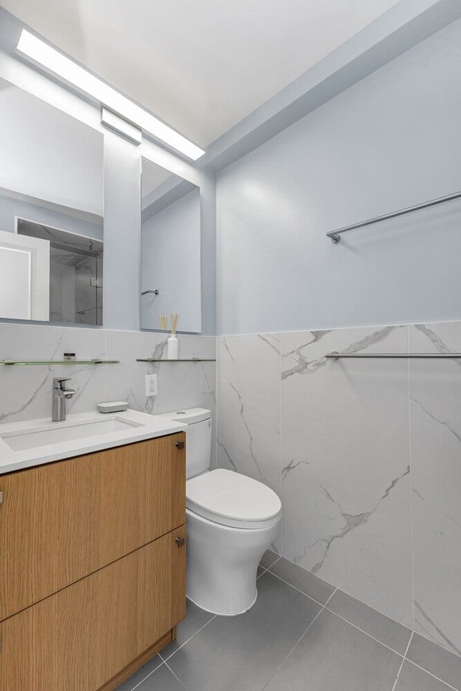 Real estate property located at 923 5TH #4B, New York, Lenox Hill, New York City, NY, US