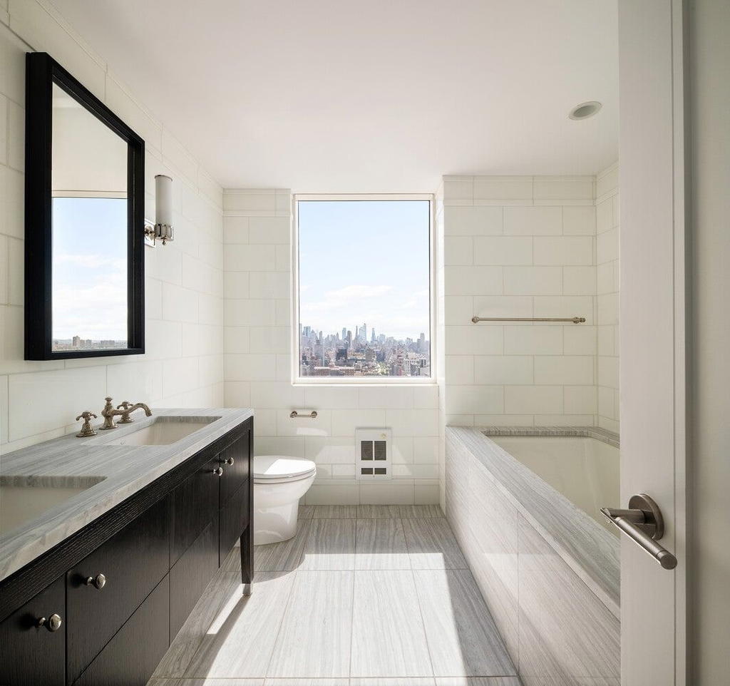 Real estate property located at 2628 BROADWAY #34FLOOR, New York, Upper West Side, New York City, NY, US