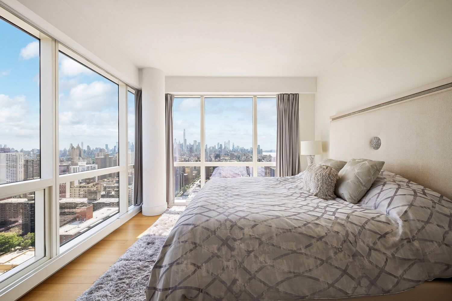Real estate property located at 2628 BROADWAY #34FLOOR, New York, Upper West Side, New York City, NY, US