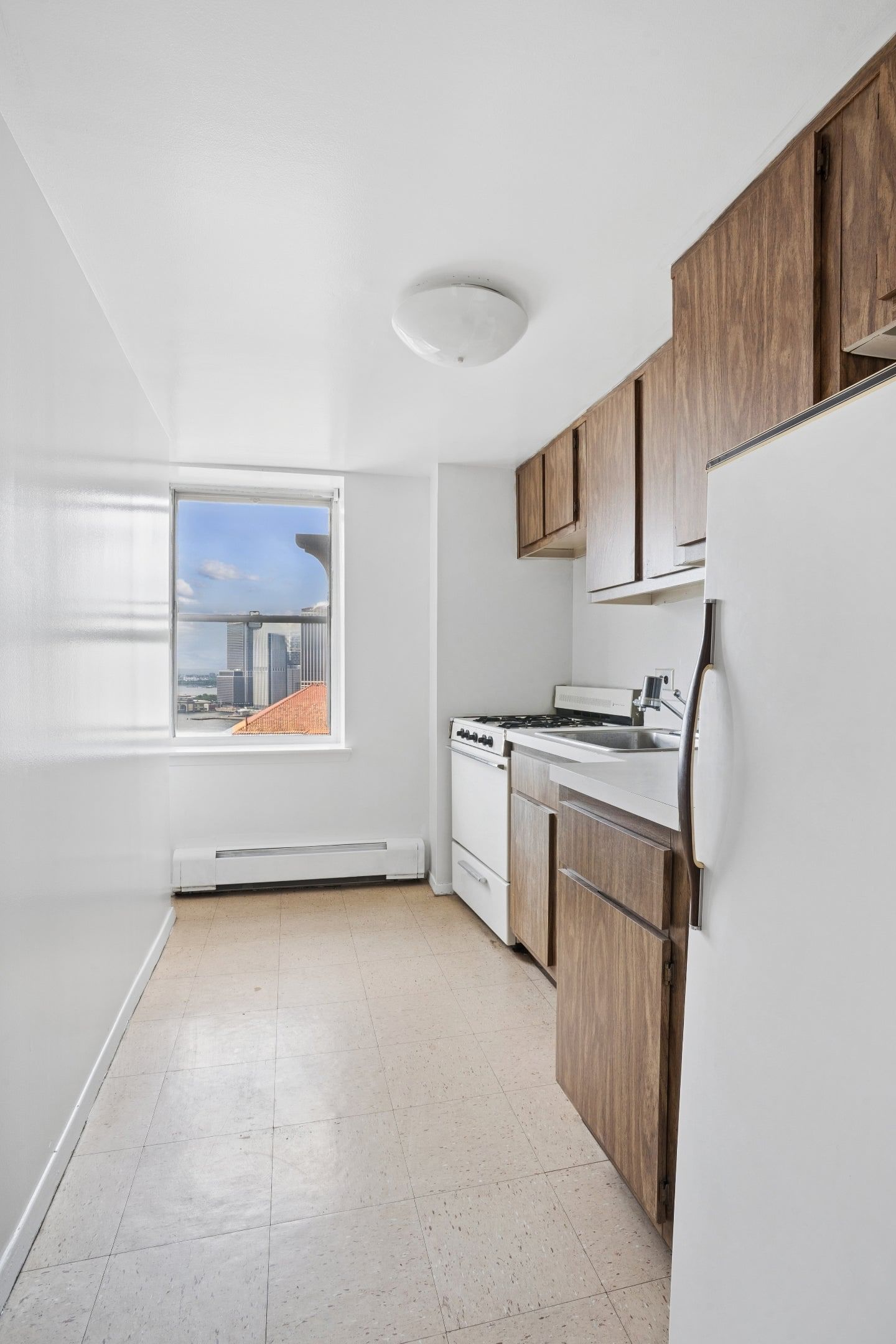 Real estate property located at 111 Hicks #21C, Kings, Brooklyn Heights, New York City, NY, US