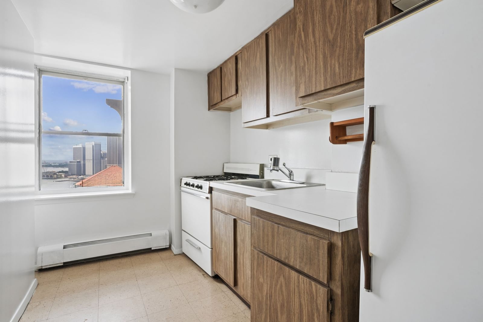 Real estate property located at 111 Hicks #21C, Kings, Brooklyn Heights, New York City, NY, US