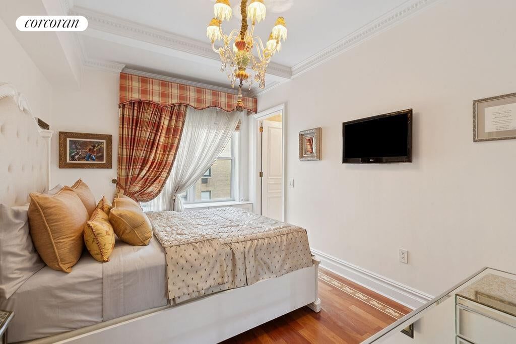 Real estate property located at 975 PARK #16A, New York, Upper East Side, New York City, NY, US