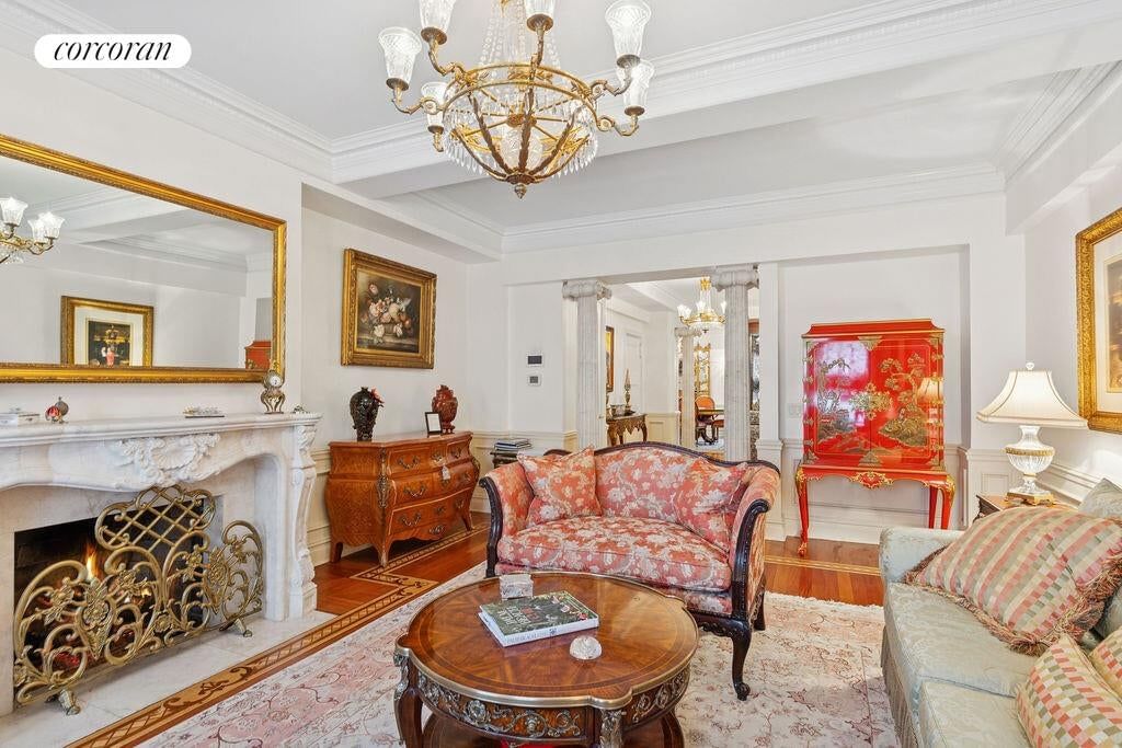 Real estate property located at 975 PARK #16A, New York, Upper East Side, New York City, NY, US