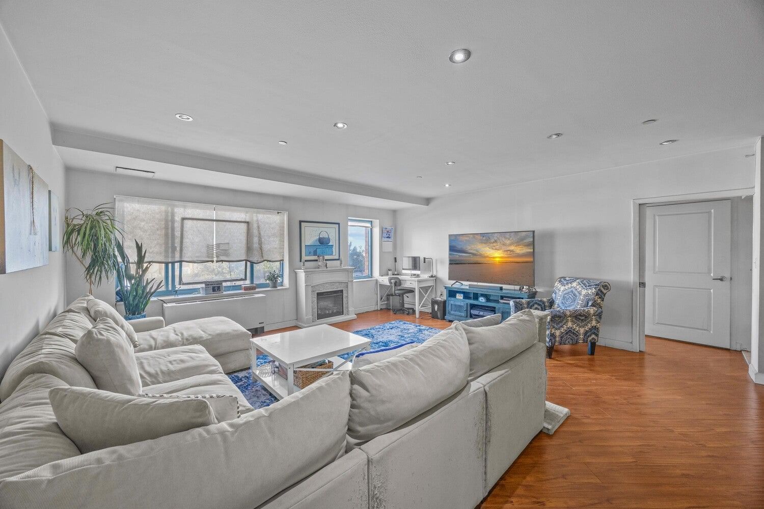 Real estate property located at 136 BEACH 117TH #208, Queens, Rockaway Park, New York City, NY, US