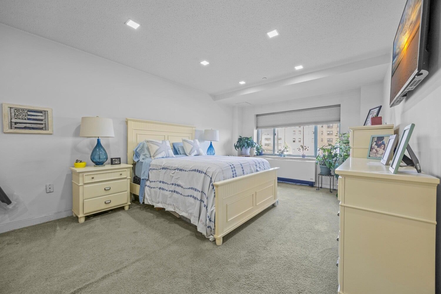 Real estate property located at 136 BEACH 117TH #208, Queens, Rockaway Park, New York City, NY, US