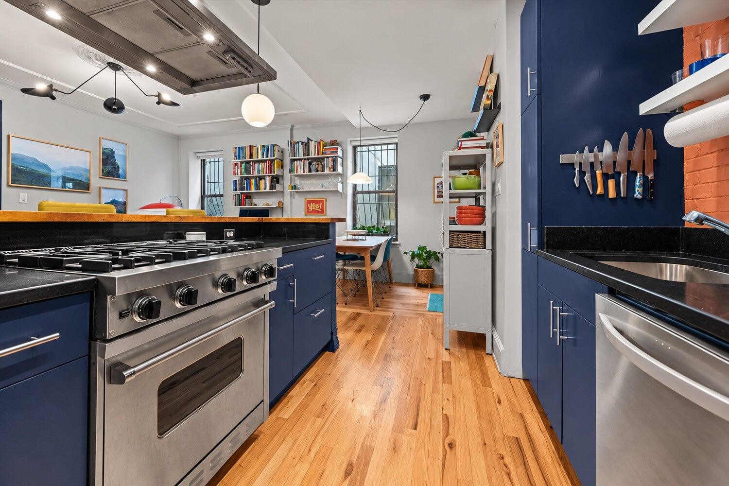 Real estate property located at 425 LINCOLN #1RG, Kings, Crown Heights, New York City, NY, US