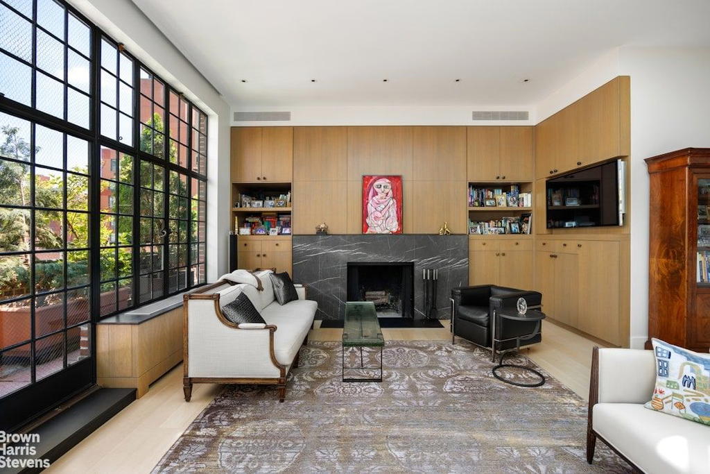 Real estate property located at 205 69TH PHA, New York, Lenox Hill, New York City, NY, US