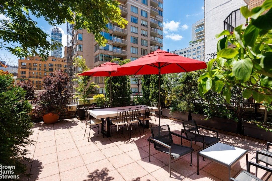 Real estate property located at 205 69TH PHA, New York, Lenox Hill, New York City, NY, US