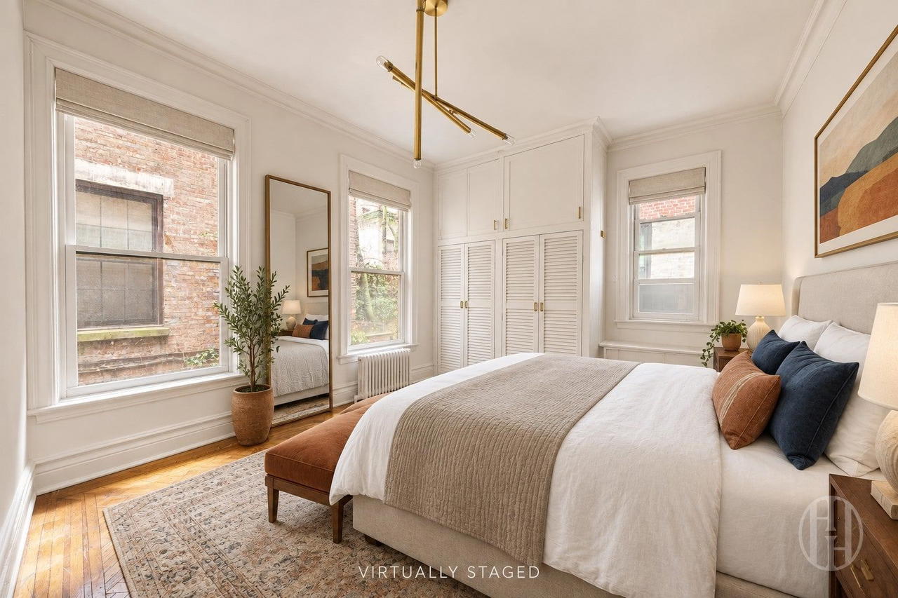 Real estate property located at 249 102nd #1B, New York, Upper West Side, New York City, NY, US