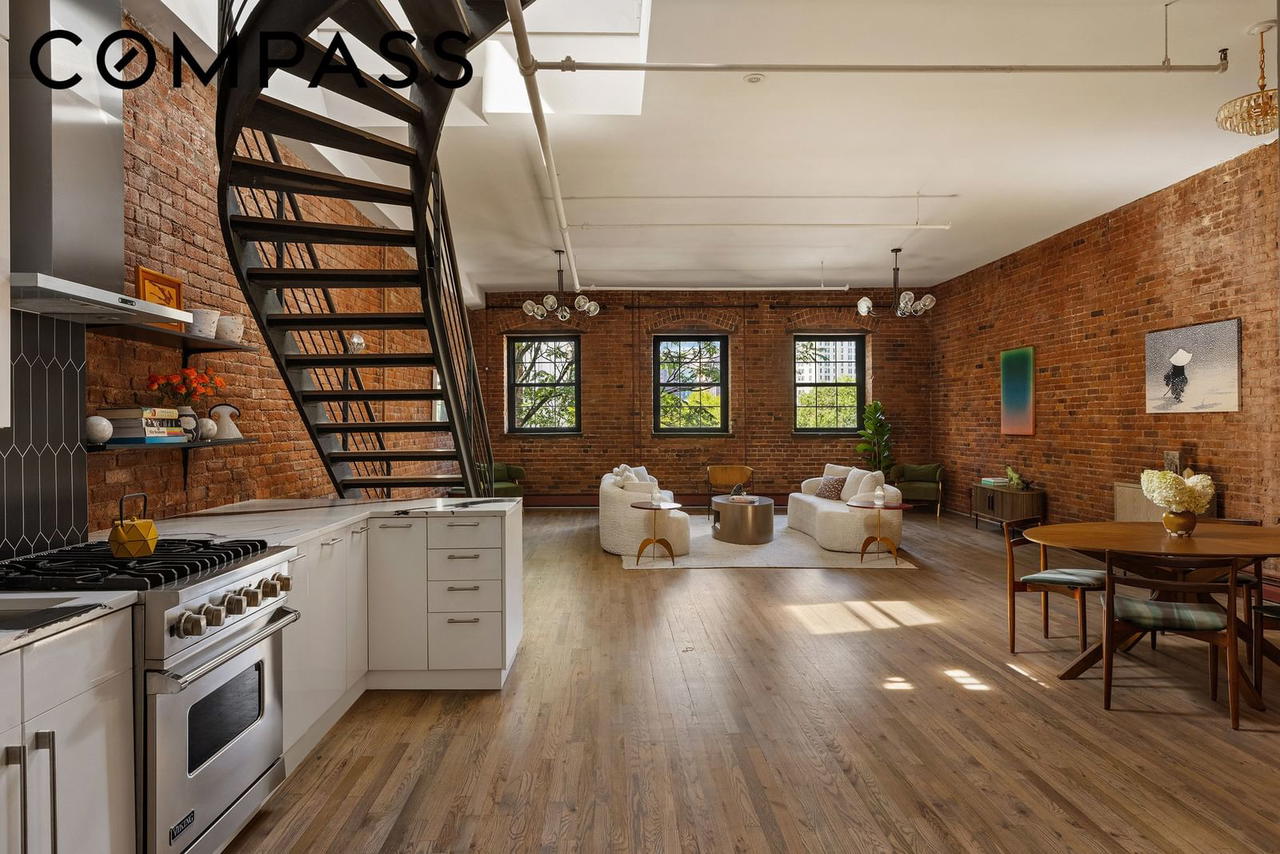 Real estate property located at 272 Water #5R/6R, New York, Financial District, New York City, NY, US